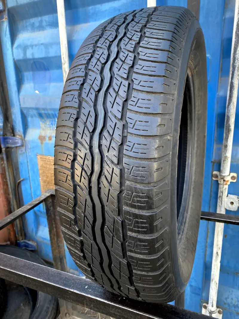 Б/у шина 225/65 R17 Bridgestone Dueler H/T 687