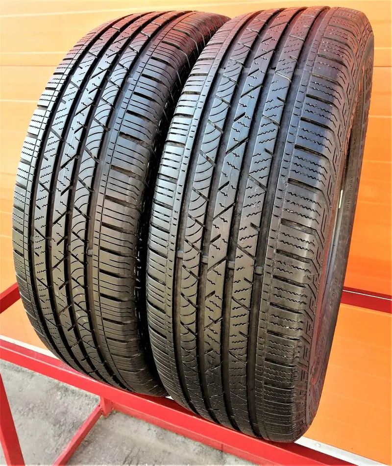 Пара б/у шин 225/65 R17 Continental ContiCrossContact LX