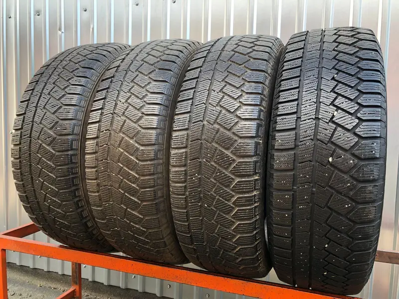 Комплект б/у шин 225/65 R17 Continental ContiCrossContact Viking