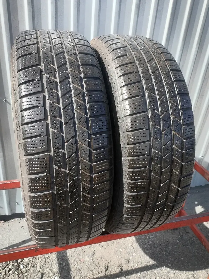 Пара б/у шин 225/65 R17 Continental ContiCrossContact Winter