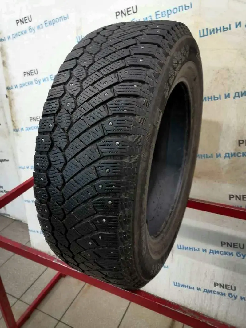 Б/у шина 225/65 R17 Continental ContiIceContact 4x4