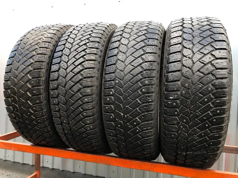 Комплект б/у шин 225/65 R17 Continental ContiIceContact 4x4