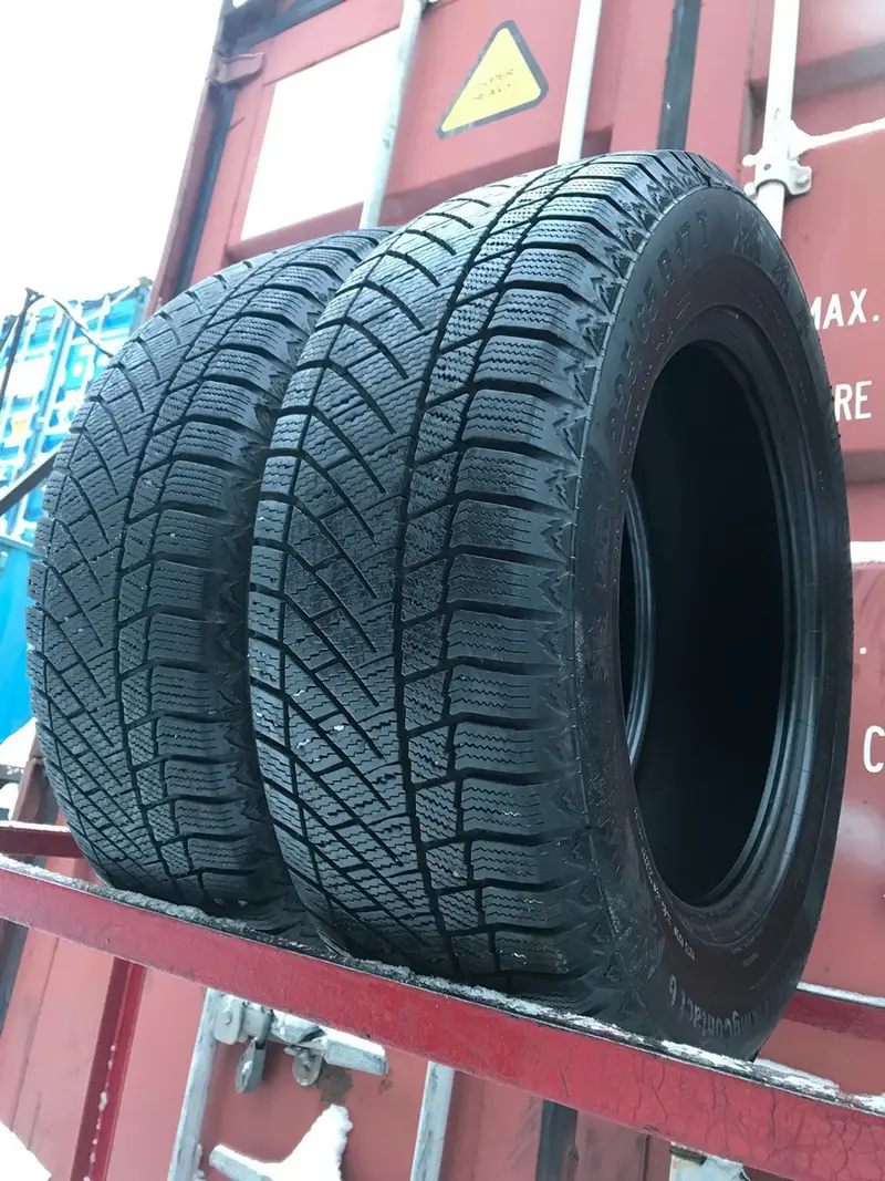 Пара б/у шин 225/65 R17 Continental ContiVikingContact 6