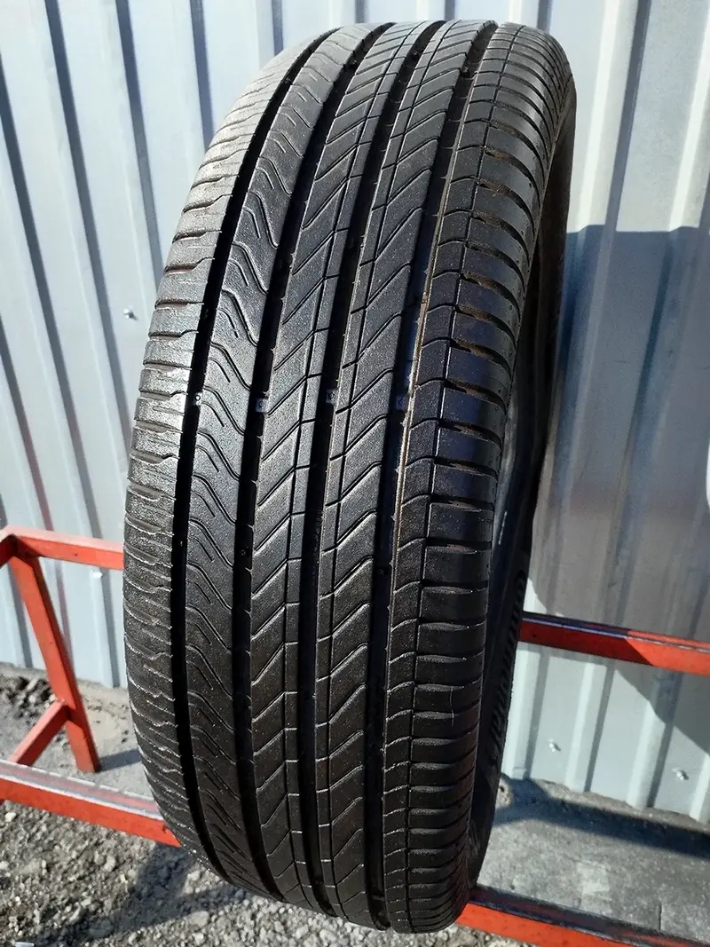 Б/у шина 225/65 R17 Continental UltraContact, фото 1