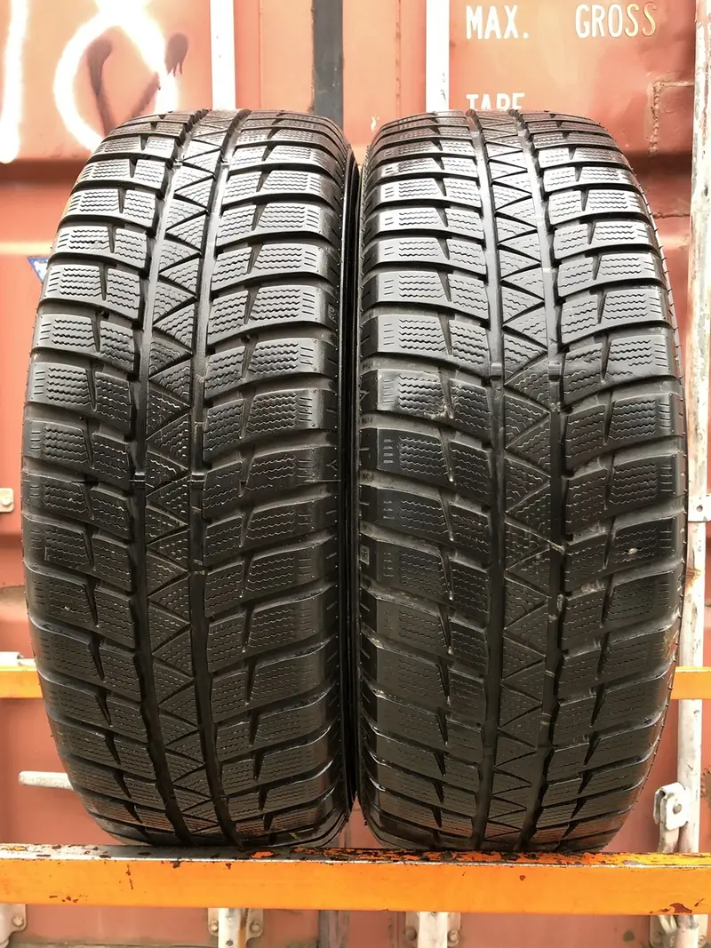 Пара б/у шин 225/65 R17 Falken Eurowinter HS-449, фото 1
