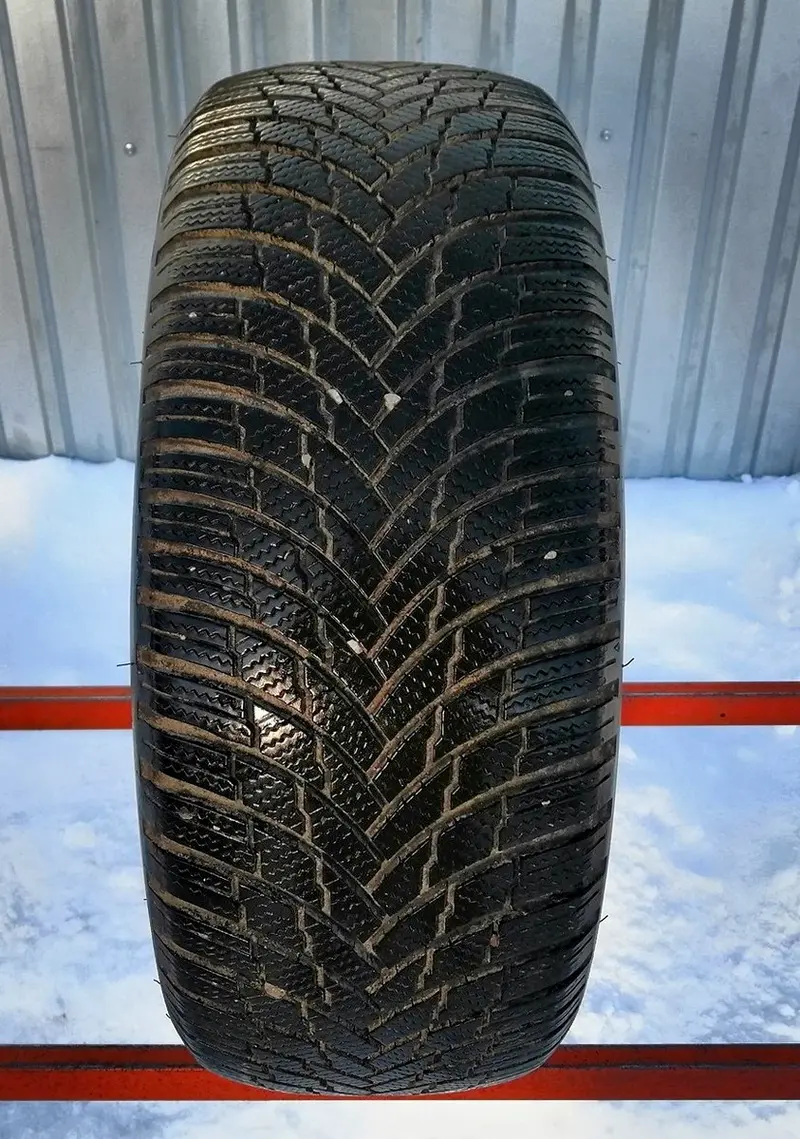 Б/у шина 225/65 R17 Firestone Winterhawk 4