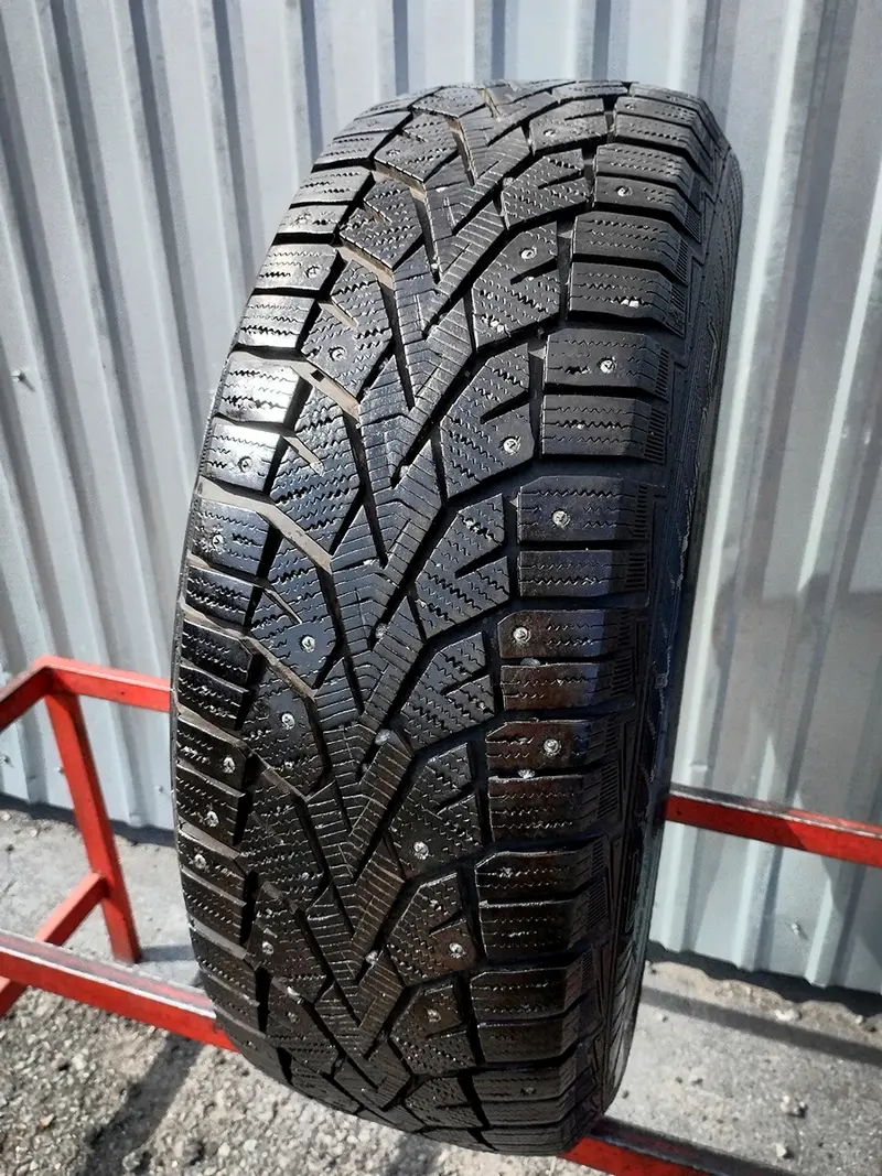 Б/у шина 225/65 R17 Gislaved Nord Frost 100