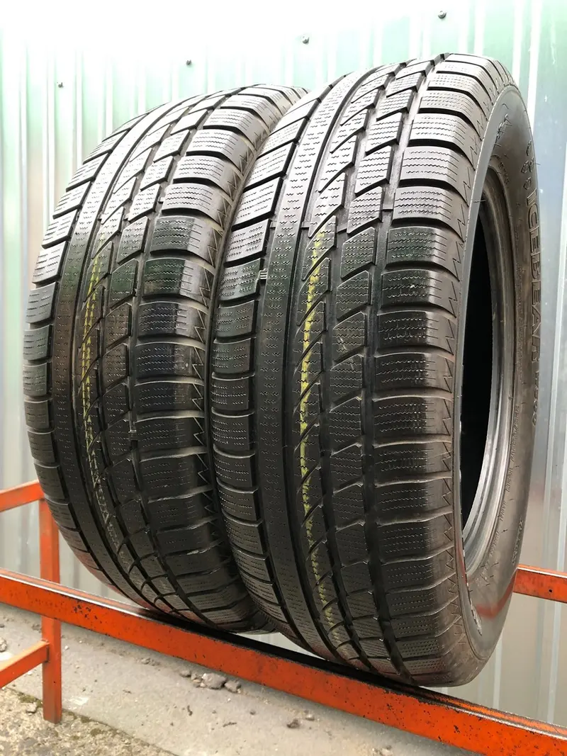 Пара б/у шин 225/65 R17 Hankook Ice Bear W300