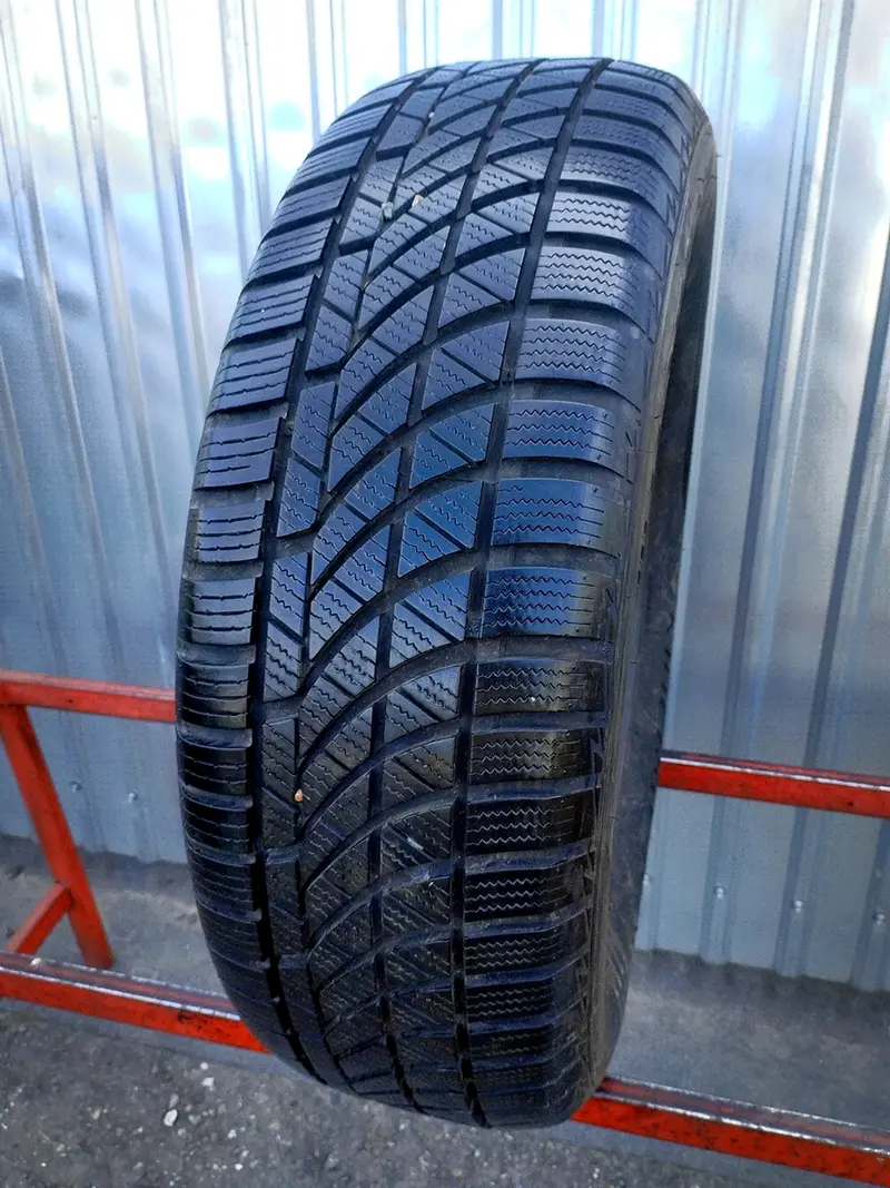 Б/у шина 225/65 R17 Hankook Kinergy 4S H740