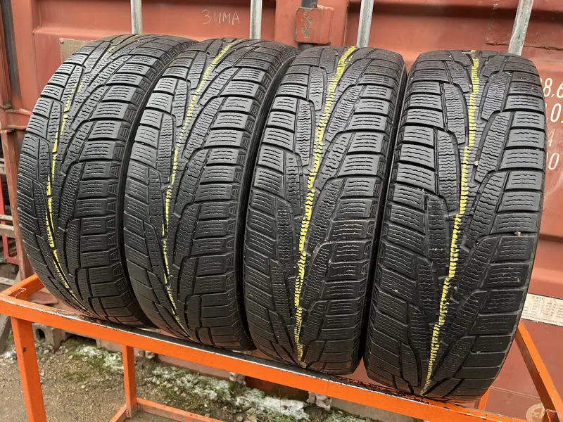 Комплект б/у шин 225/65 R17 Kumho I ZEN KW31
