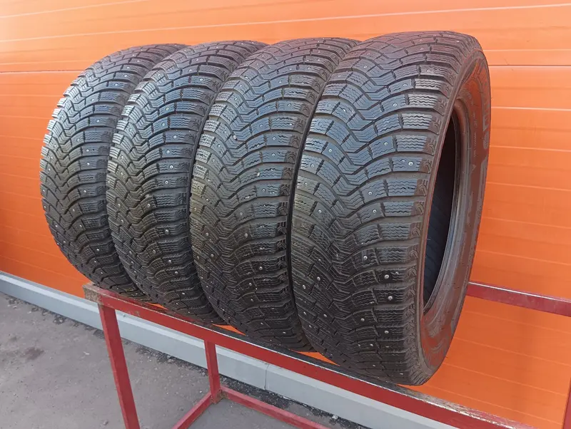 Комплект б/у шин 225/65 R17 Michelin Latitude X-Ice North 2