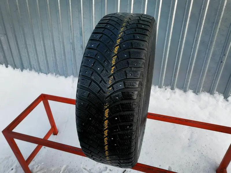 Б/у шина 225/65 R17 Michelin Latitude X-Ice North 2