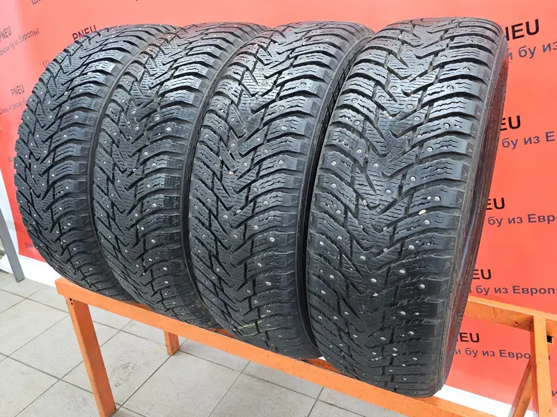Комплект б/у шин 225/65 R17 Nokian Hakkapeliitta 8 SUV