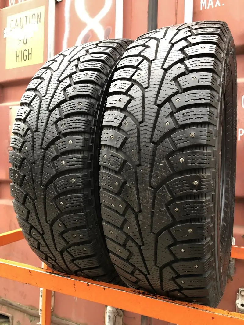 Пара б/у шин 225/65 R17 Nokian Hakkapeliitta SUV 5, фото 1