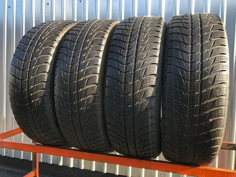 Комплект б/у шин 225/65 R17 Nokian WR SUV 3