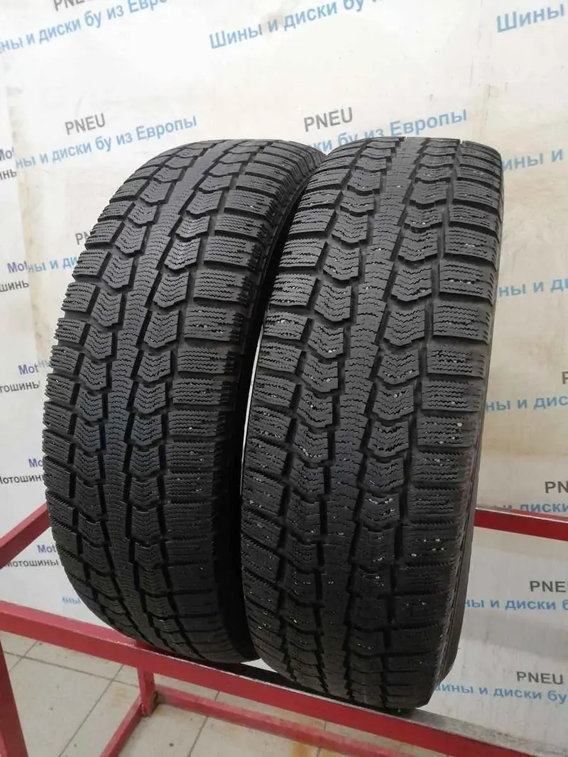 Пара б/у шин 225/65 R17 Pirelli Winter Ice Control, фото 1