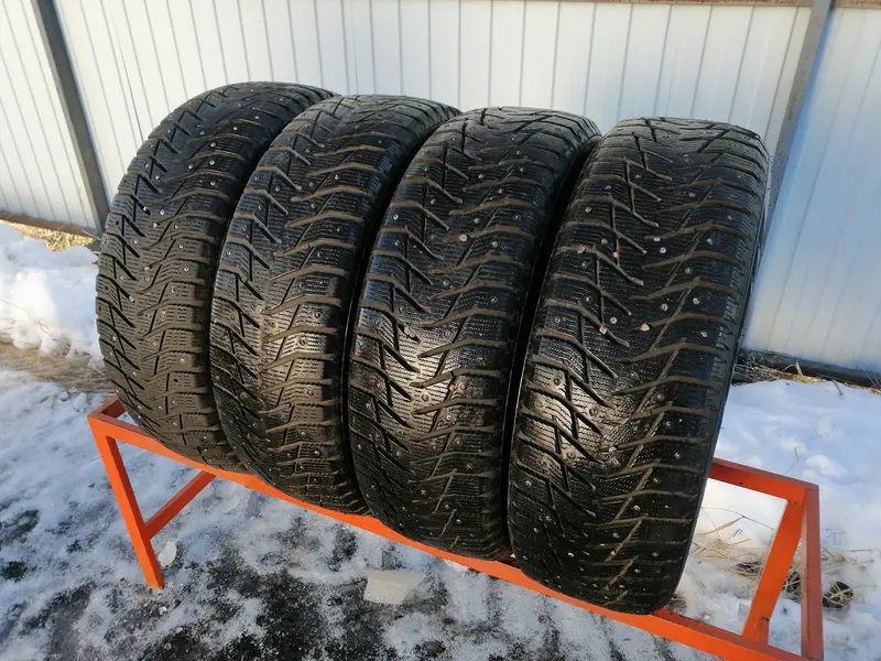 Комплект б/у шин 225/65 R17 Sailun Ice Blazer WST1