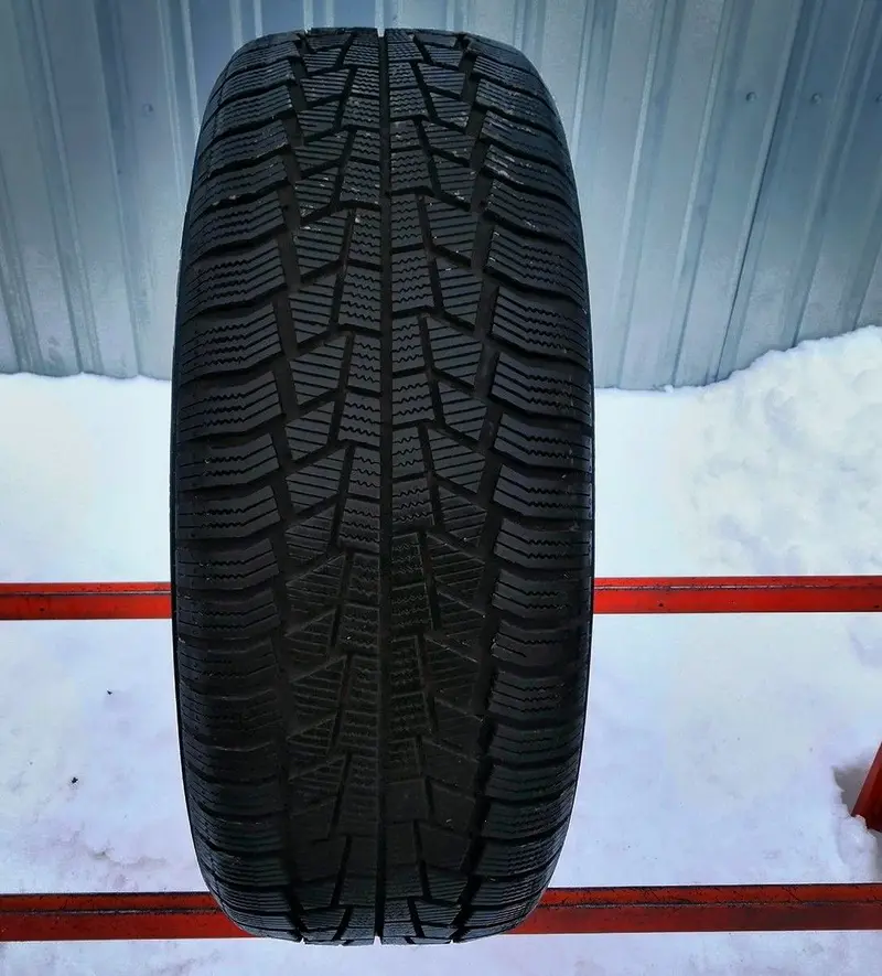 Б/у шина 225/65 R17 Viking WinTech