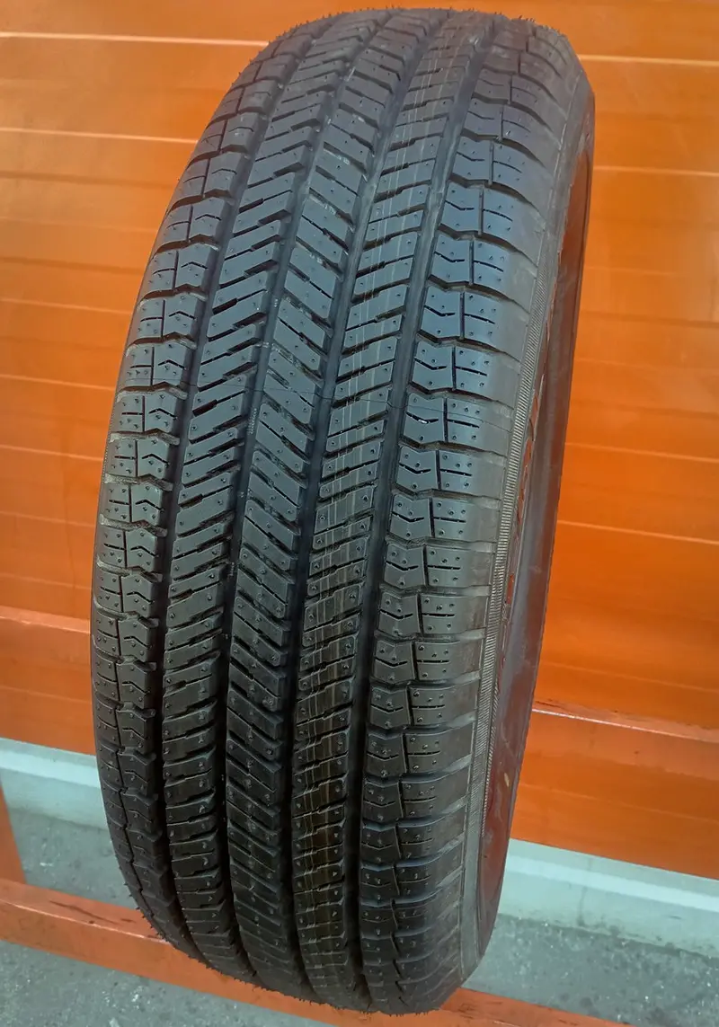 Б/у шина 225/65 R17 Yokohama Geolandar H/T G91A