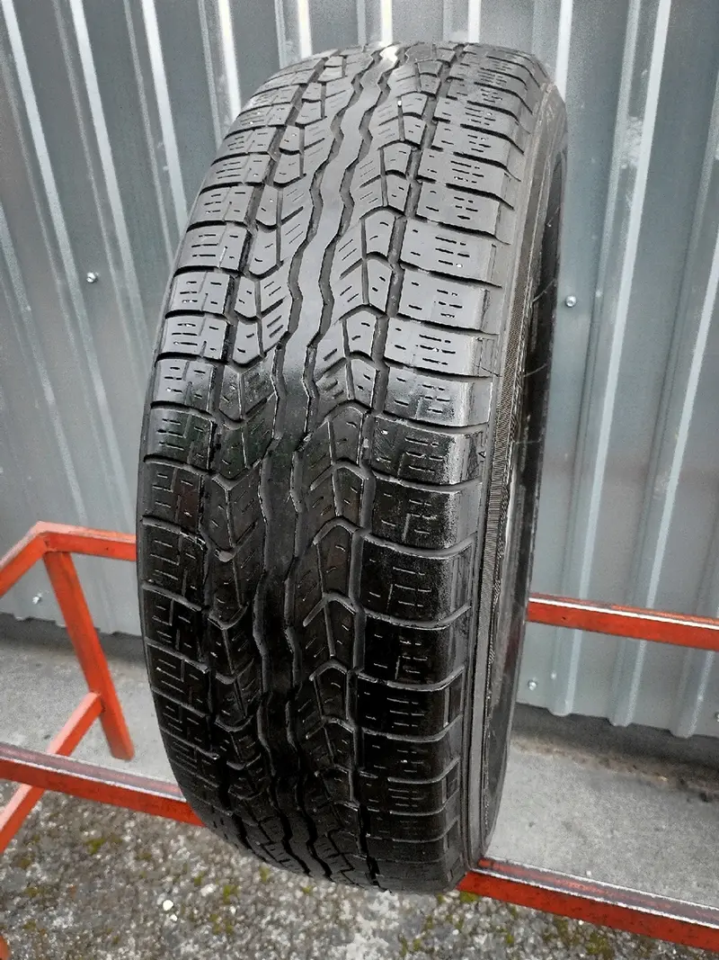 Б/у шина 225/65 R17 Yokohama Geolandar H/T G93
