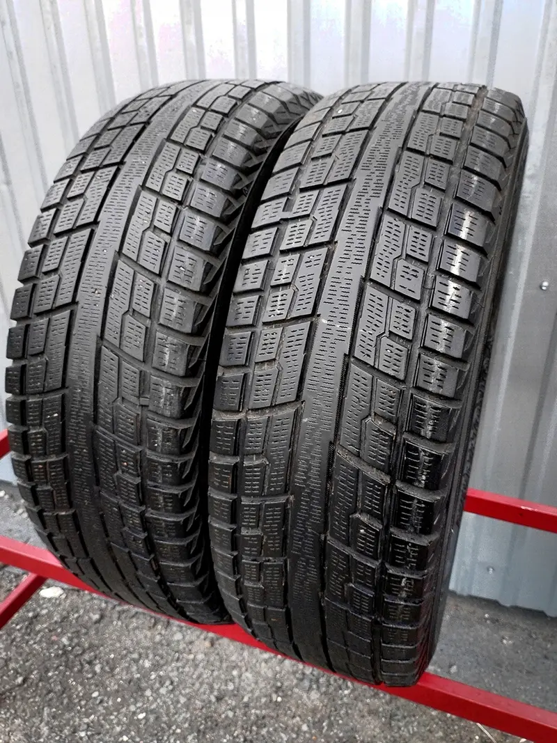Пара б/у шин 225/65 R17 Yokohama Geolandar I/T-S G073