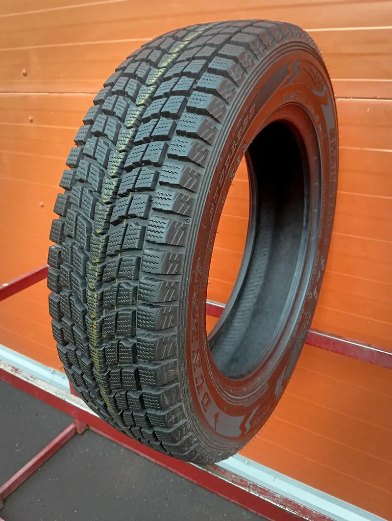 Б/у шина 225/65 R18 Dunlop Grandtrek SJ6