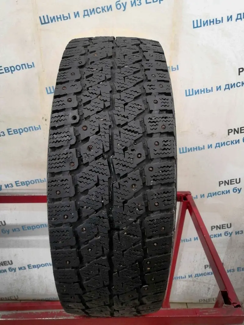 Б/у шина 225/70 R15C Continental VancoIceContact