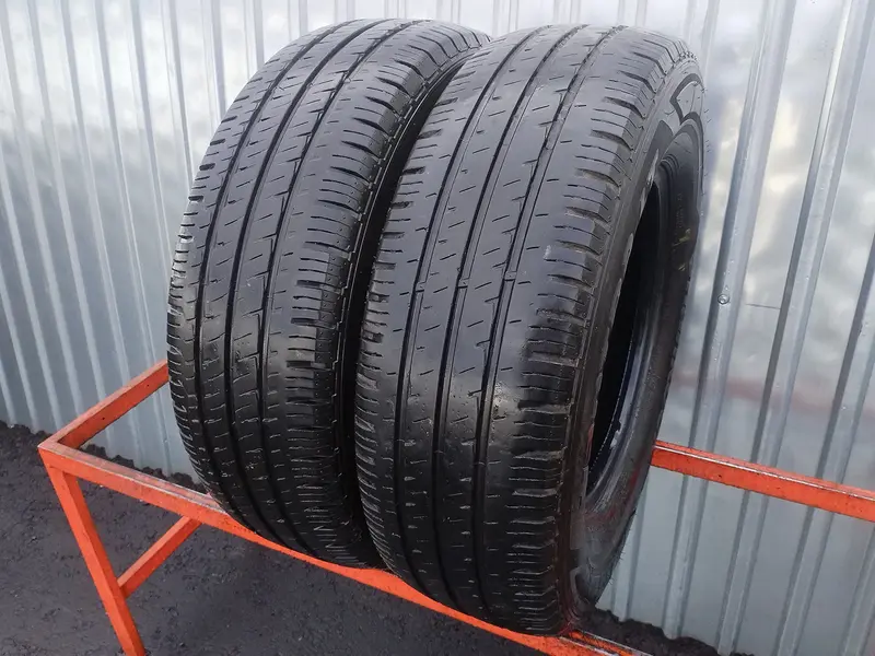 Пара б/у шин 225/70 R15C Hankook Vantra LT RA18, фото 1