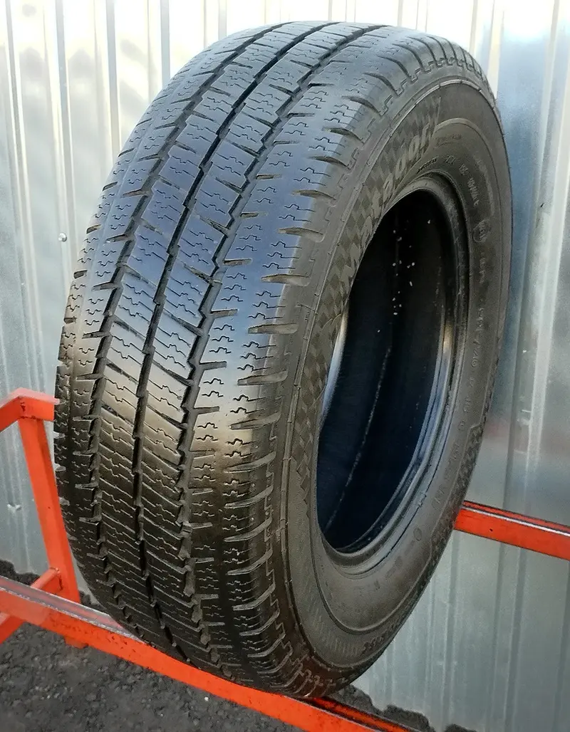 Б/у шина 225/70 R15C Matador MPS 125 Variant All Weather