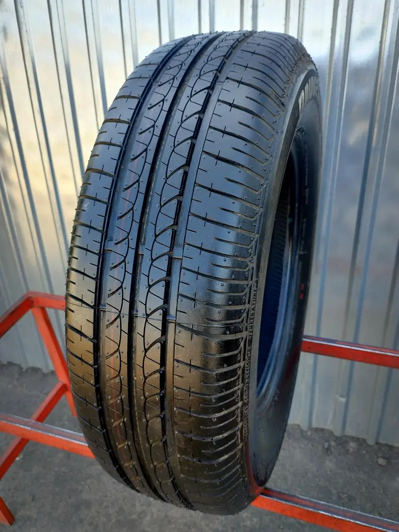 Б/у шина 225/70 R16 Bridgestone B 250