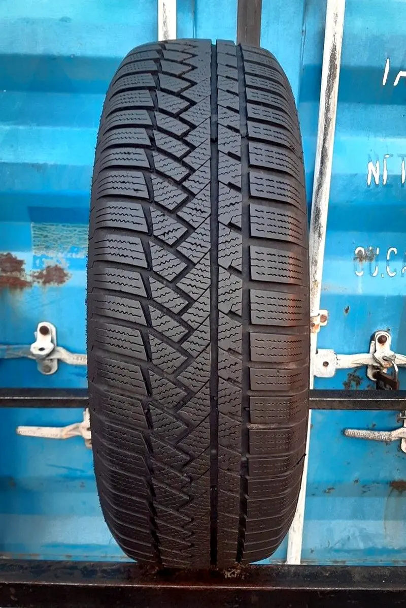 Б/у шина 225/70 R16 Continental ContiWinterContact TS 850 P SUV
