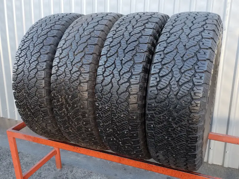 Комплект б/у шин 225/70 R16 General Tire Grabber AT3