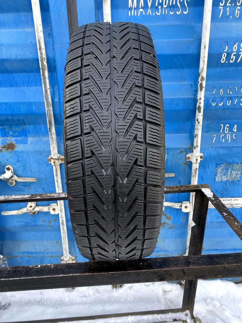Б/у шина 225/70 R16 Vredestein Wintrac 4 Xtreme