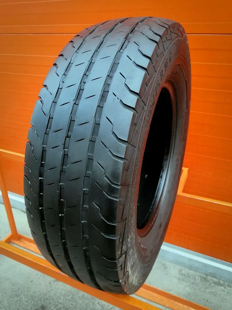 Б/у шина 225/75 R16C Continental ContiVanContact 100