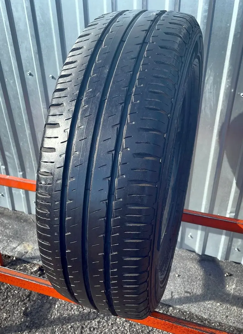Б/у шина 225/75 R16C Hankook Vantra LT RA18