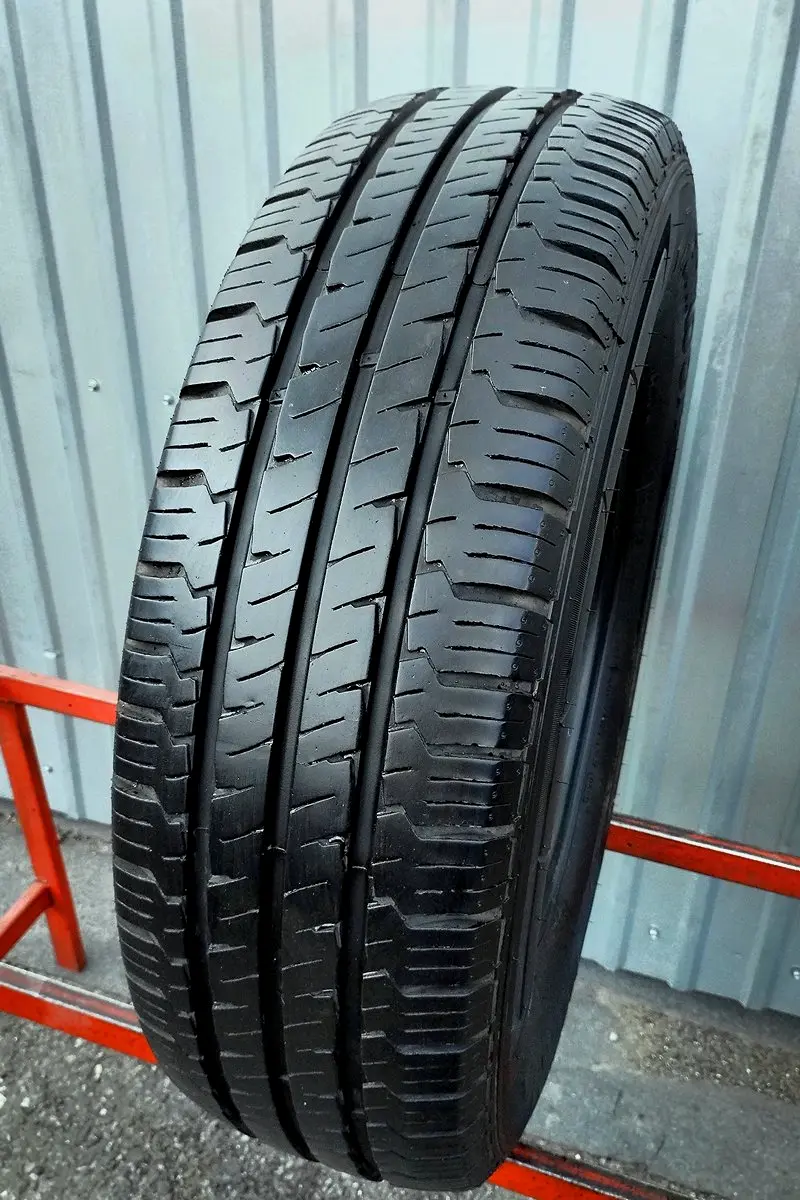 Б/у шина 225/75 R16C Hankook Vantra LT RA18