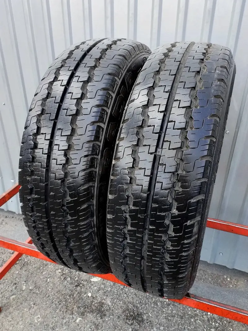 Пара б/у шин 225/75 R16C Kumho Radial 857