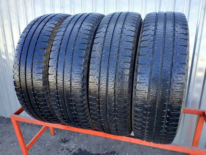 Комплект б/у шин 225/75 R16C Michelin Agilis Camping