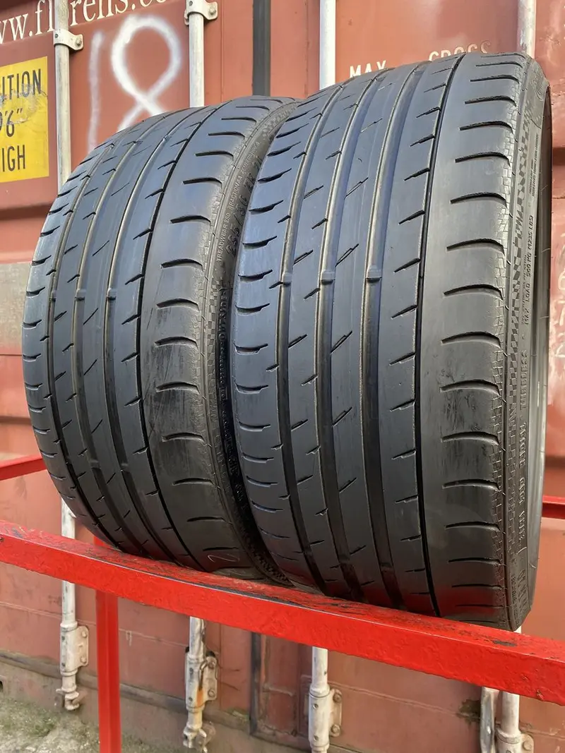 Пара б/у шин 235/30 R20 Continental ContiSportContact 3