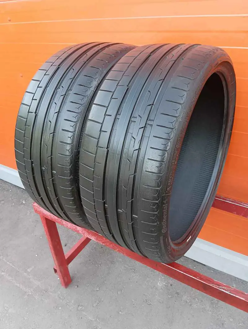 Пара б/у шин 235/30 R20 Continental SportContact 6