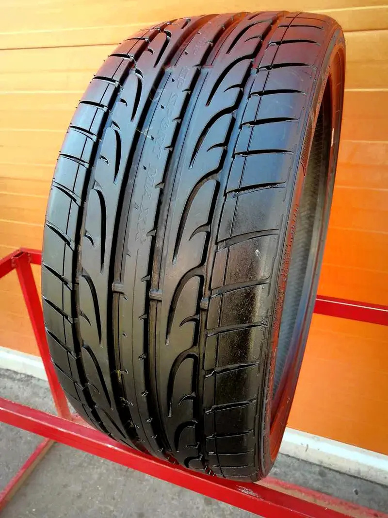 Б/у шина 235/30 R20 Dunlop SP Sport Maxx