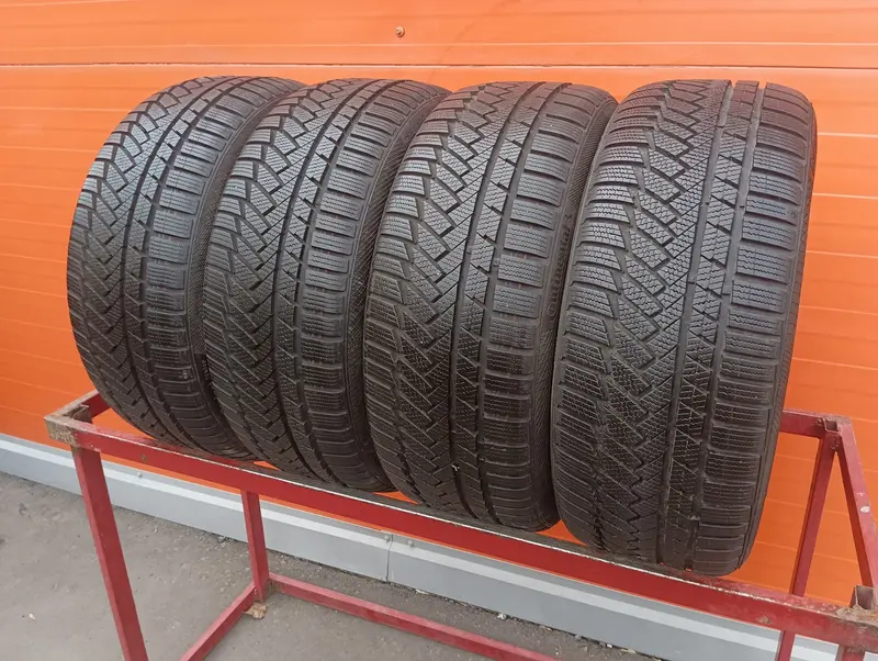 Комплект б/у шин 235/35 R19 Continental ContiWinterContact TS 850 P