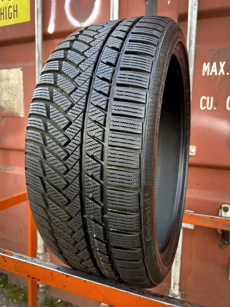 Б/у шина 235/35 R19 Continental ContiWinterContact TS 850 P