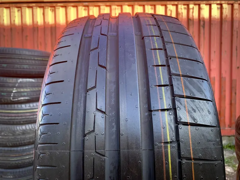 Новая шина 235/35 R19 Continental SportContact 6