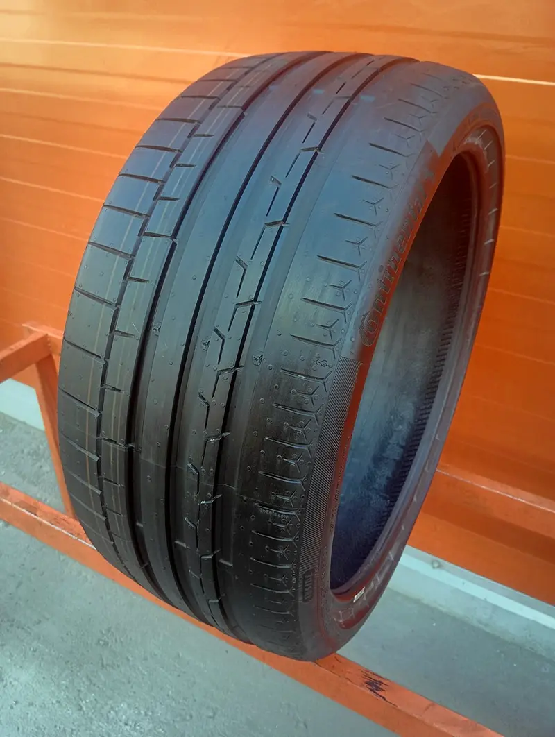 Б/у шина 235/35 R19 Continental SportContact 6