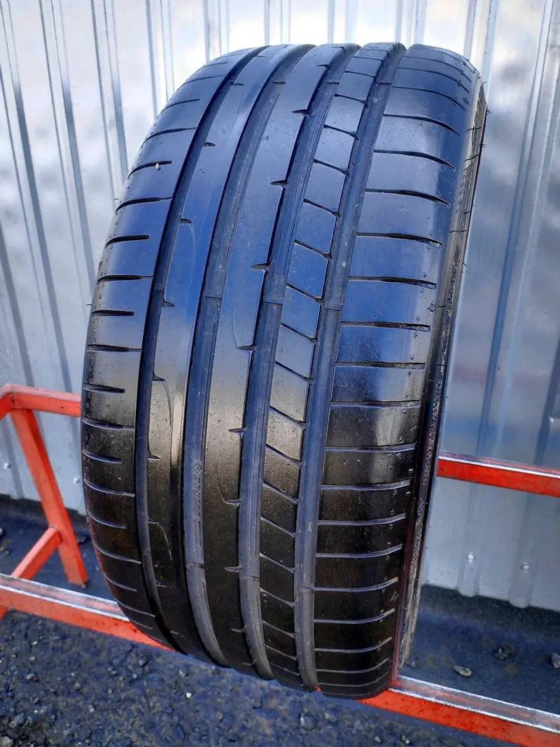 Б/у шина 235/35 R19 Dunlop SP Sport Maxx RT 2