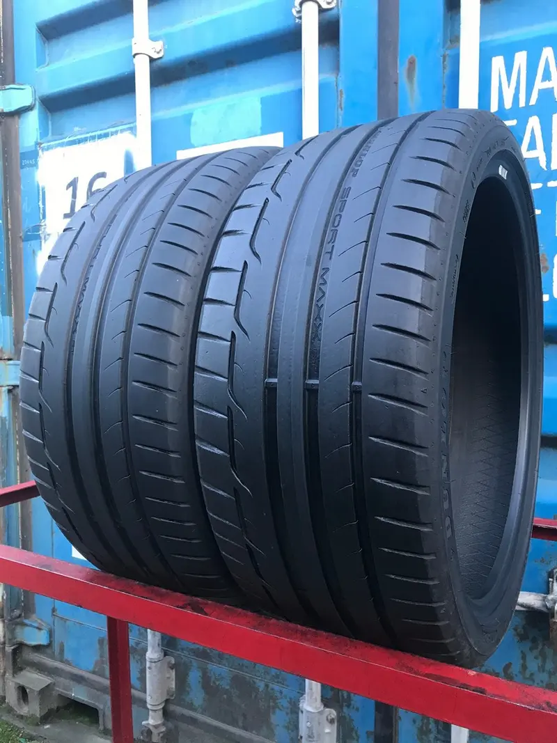 Пара б/у шин 235/35 R19 Dunlop SP Sport Maxx RT 2