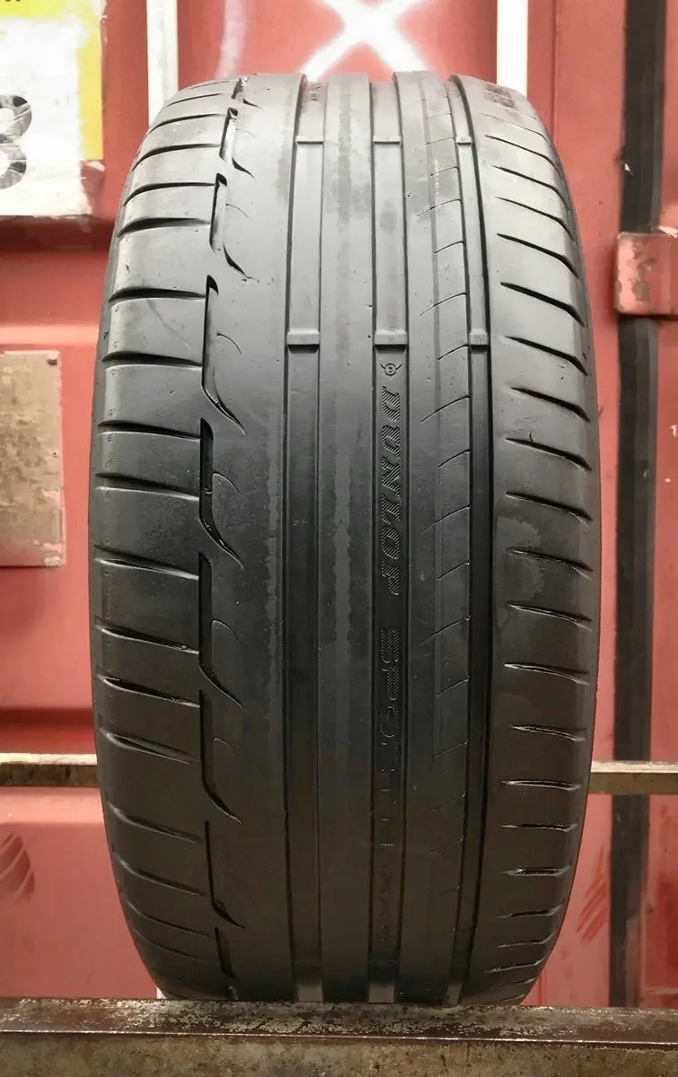 Б/у шина 235/35 R19 Dunlop SP Sport Maxx RT