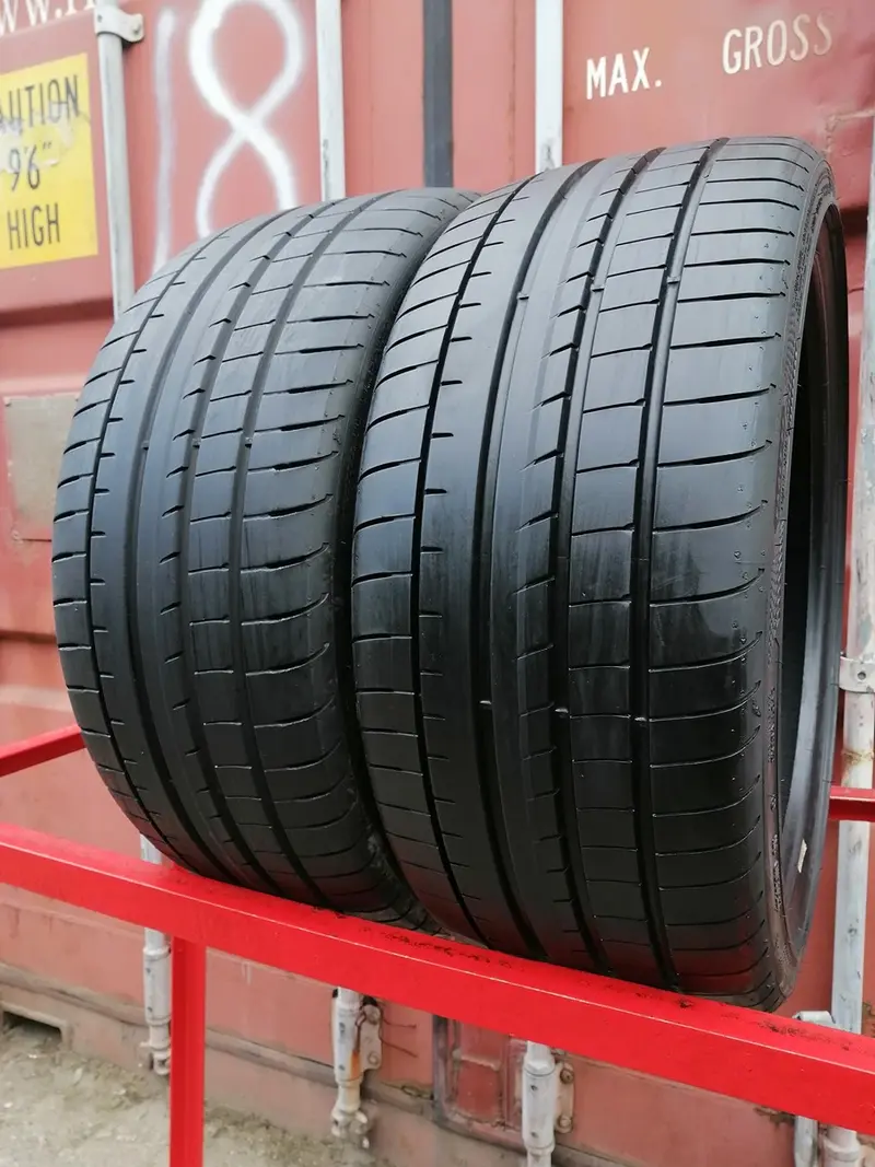 Пара б/у шин 235/35 R19 Goodyear Eagle F1 SuperSport