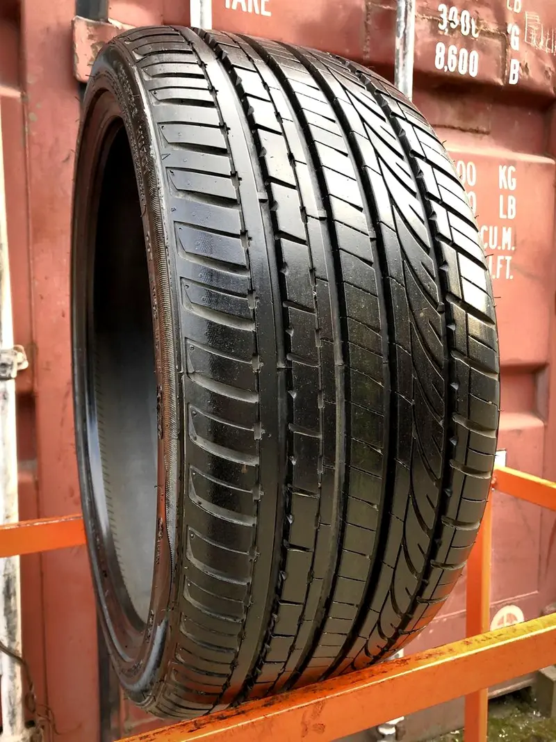 Б/у шина 235/35 R19 Hemisphere HU901 Horace
